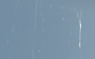 There Are Strange Web-Like Fibers Falling Down From The Sky In Arizona and Texas!