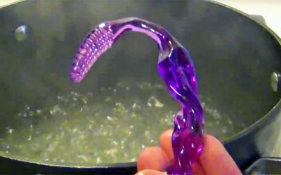 I Was Confused When She Started Boiling Her Toothbrush. But When She’s Done It’s INCREDIBLE!