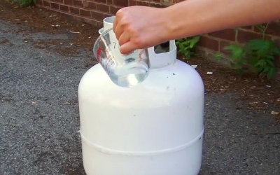 This Guy Always Pours H2O On His Propane Tank Before He Starts Cooking. The Reason Is Brilliant