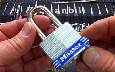 This Locksmith Is Asking People Not To Buy Master Locks Anymore. I Had No Idea This Was Possible!