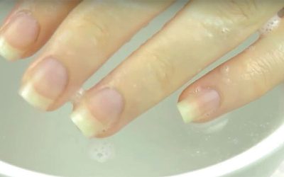 She Just Figured Out And Revealed The 1 Unexpected and Surprising Secret To Strong and Flawless Nails!