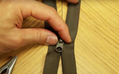 Apparently THIS Is The Simple Life Hack To Fix Any Broken Zipper That Won’t Close!