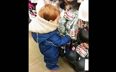 She Took Their Baby Through The Bra Aisle. What The Little Guy Does Made Me Spit Out My Drink!