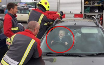 This Toddler Locked Himself In The Car. While In Serious Danger He Can’t Stop Laughing At Firefighters Trying To Save Him!