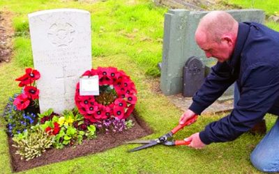 Everyday He Mysteriously Visited THIS Strangers Grave! But I Cried When I Found Out The Unthinkable Reason Why!