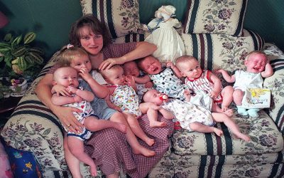 Remember When These Famous Septuplets Were Born! Look What Happened To The Babies 20 Years Later!